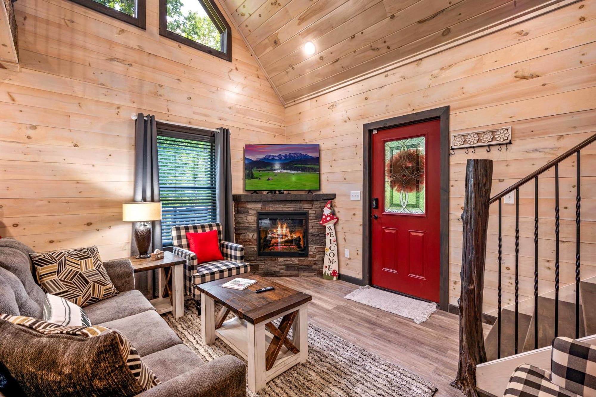 Lil Cabin In The Cove! Mtn Views, Theater, Hot Tub, Games, King Beds, Prime Location! Сев'єрвілл Екстер'єр фото